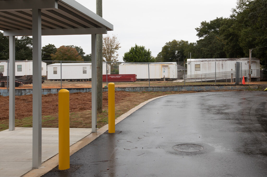 Elliott Point Elementary celebrates 8 new classrooms, bus ramp and